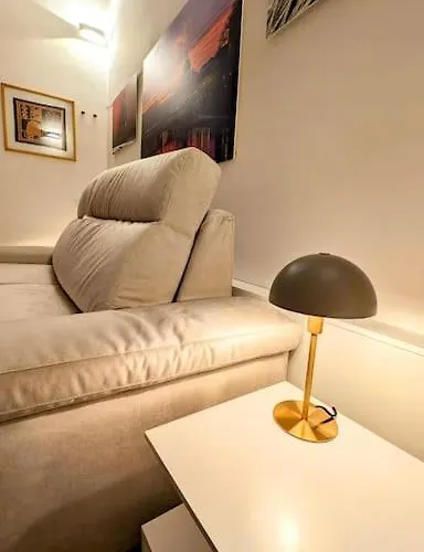 Apartament Cozy In San Cosimato *
