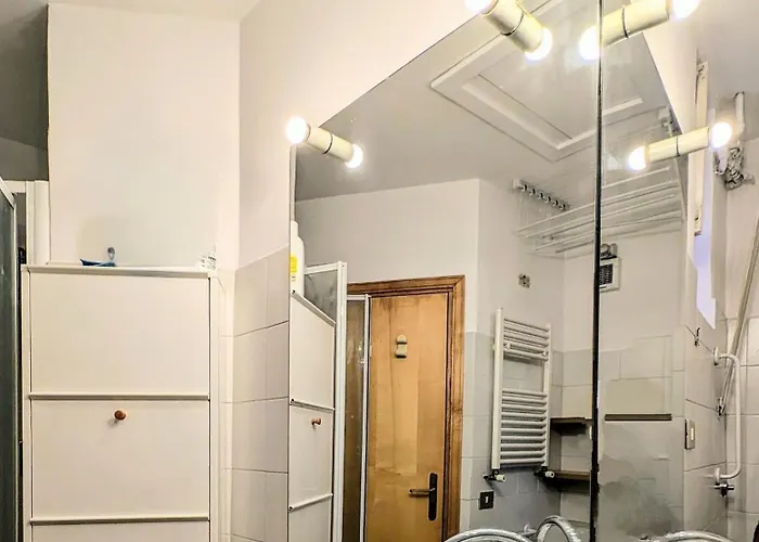 Apartament Cozy In San Cosimato Rzym